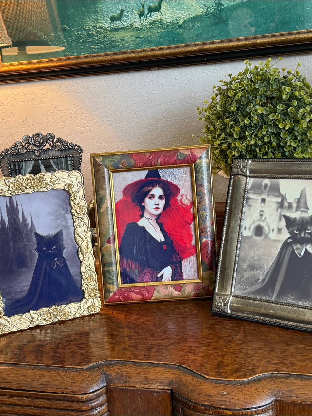 Vintage Picture Frames with Halloween Art - Picture 13 of 15